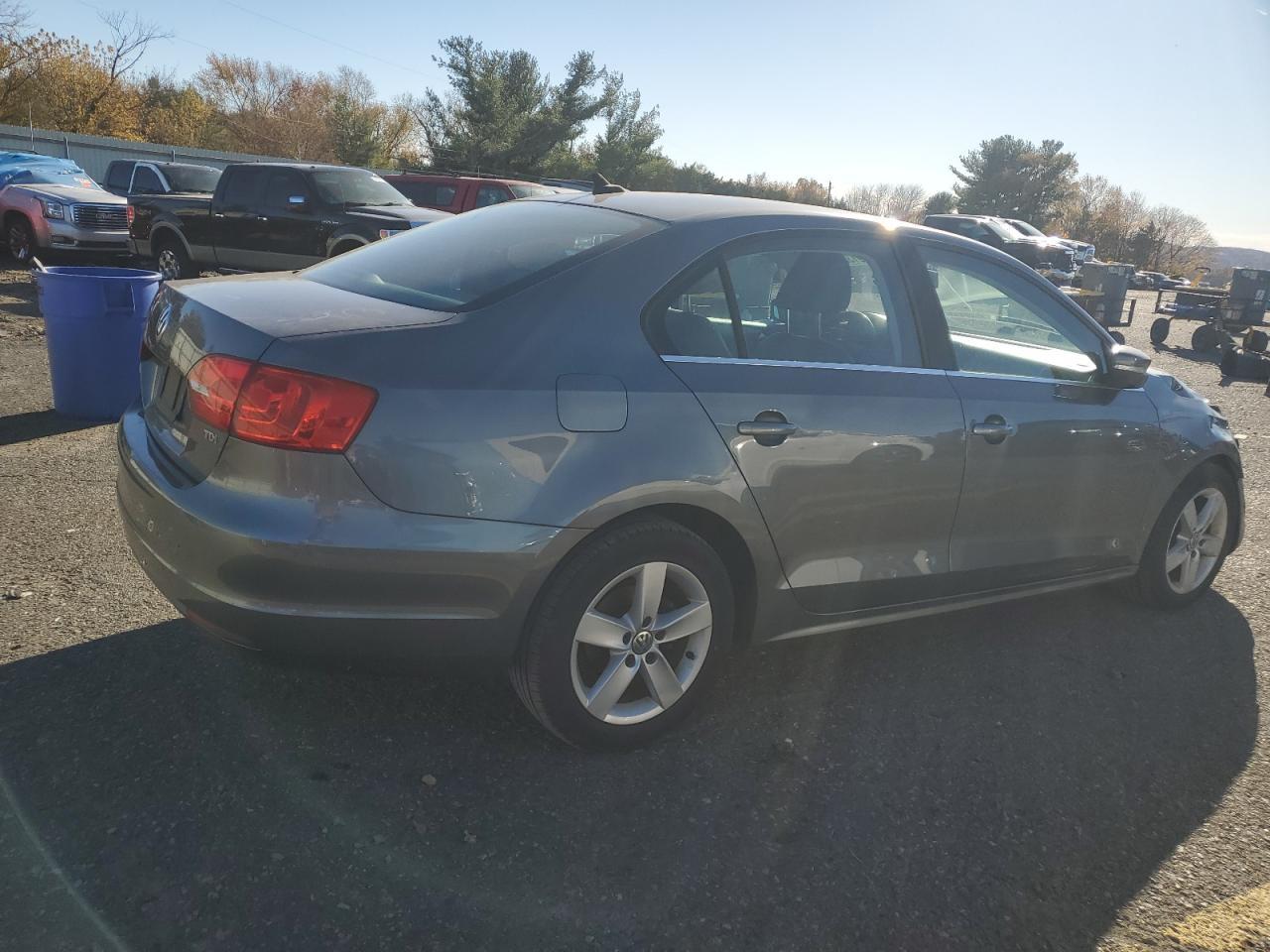 2013 VOLKSWAGEN JETTA