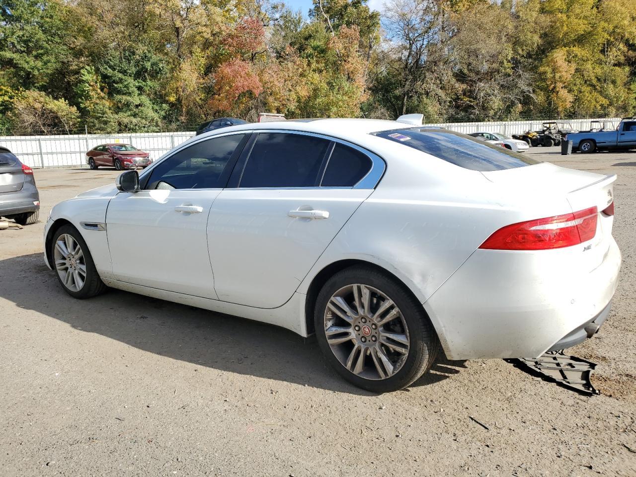 2019 JAGUAR XE