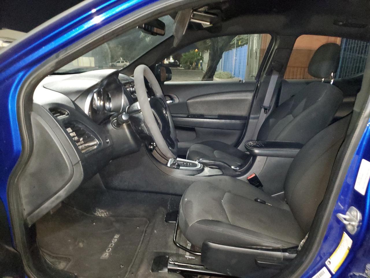 2012 DODGE Avenger