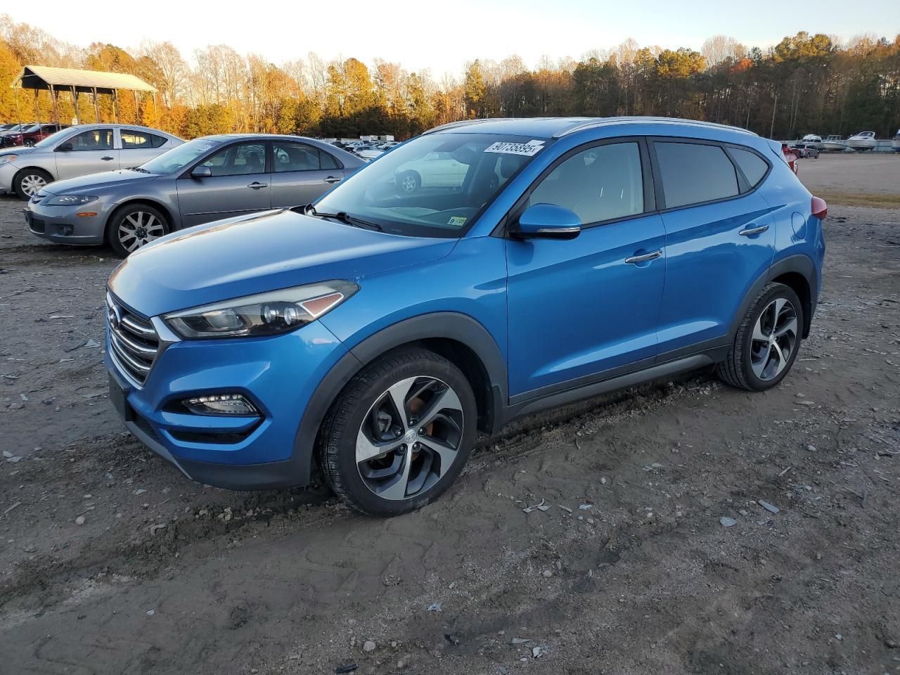 2016 HYUNDAI TUCSON