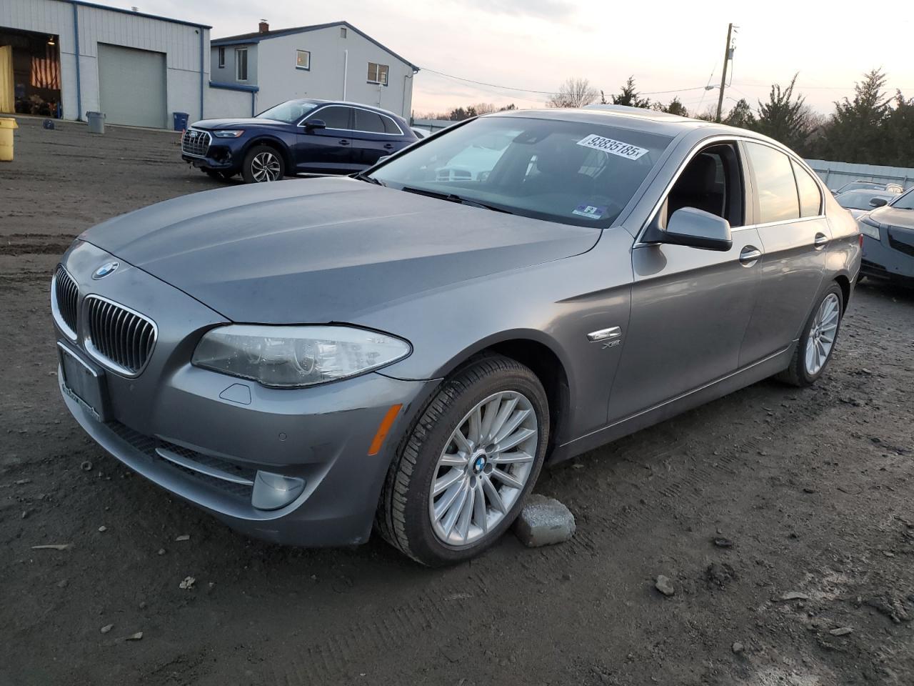 2011 BMW 5 series