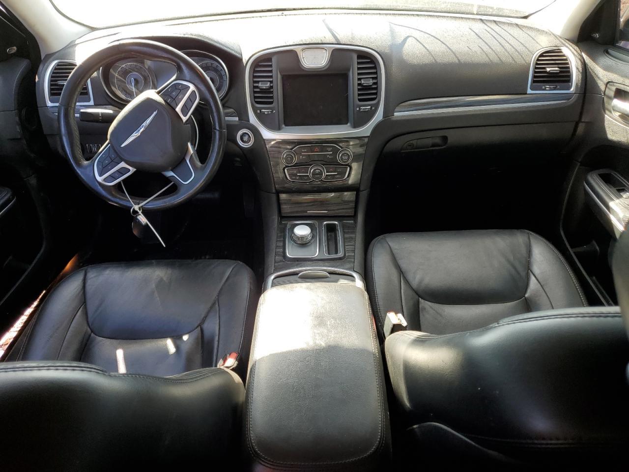 2019 CHRYSLER 300