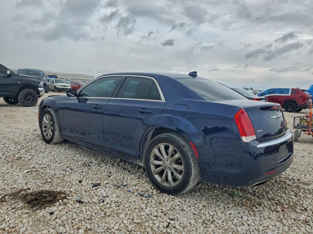 2017 CHRYSLER 300