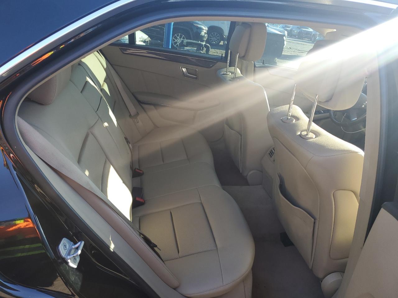 2012 MERCEDES-BENZ E-Class