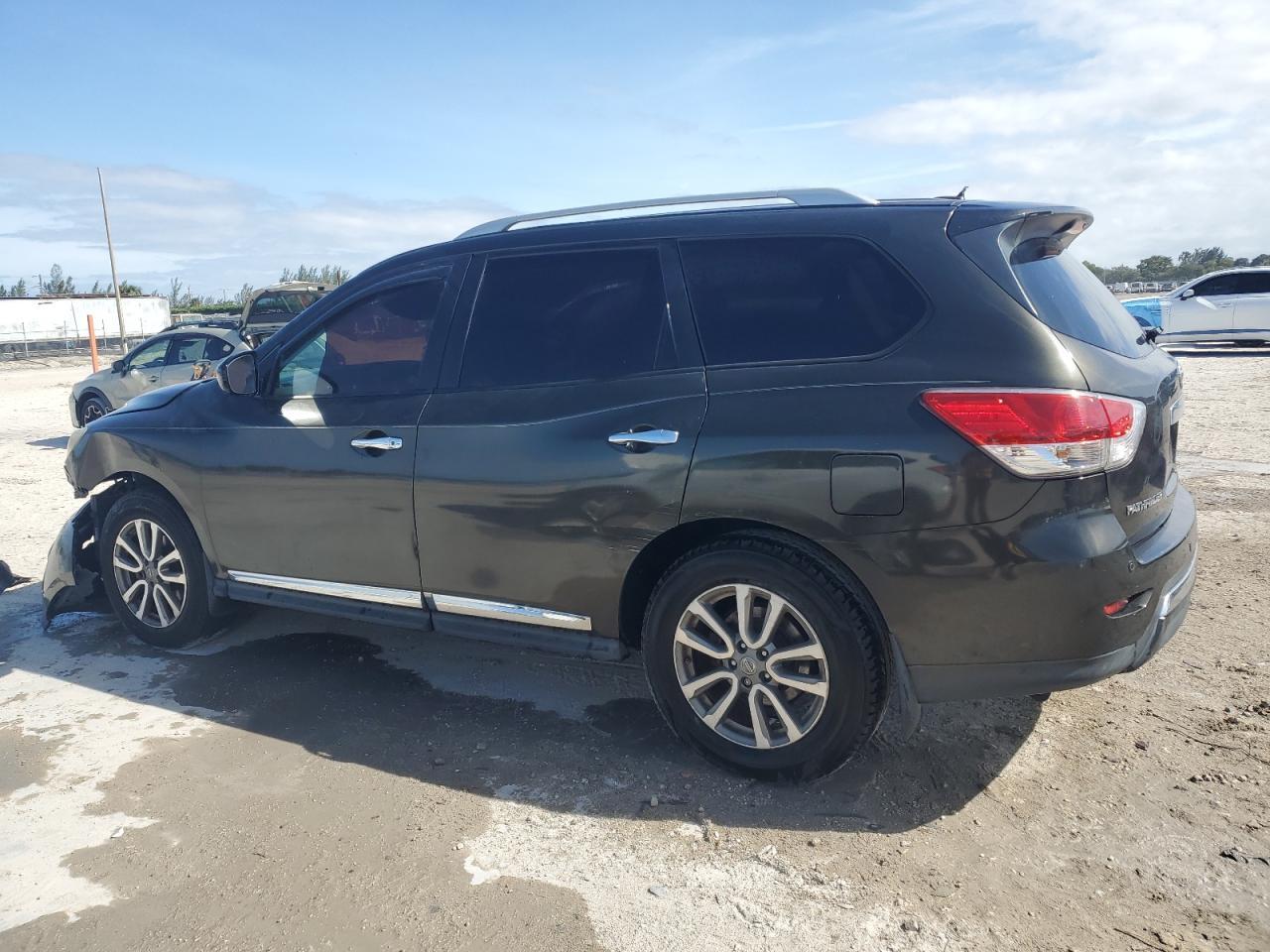2015 NISSAN PATHFINDER