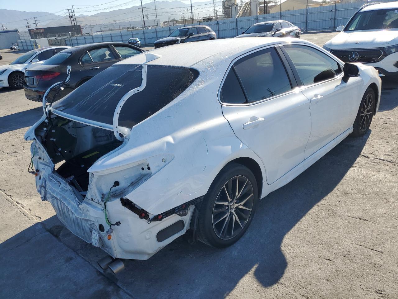 2023 TOYOTA CAMRY
