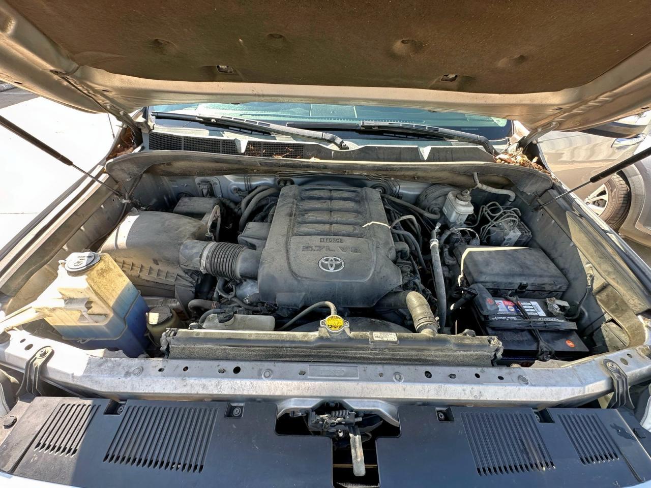 2014 TOYOTA TUNDRA