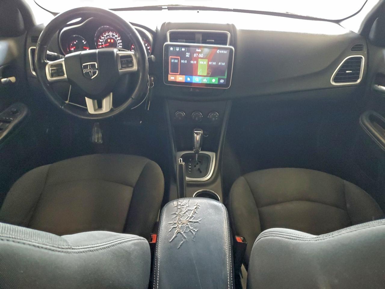 2013 DODGE Avenger
