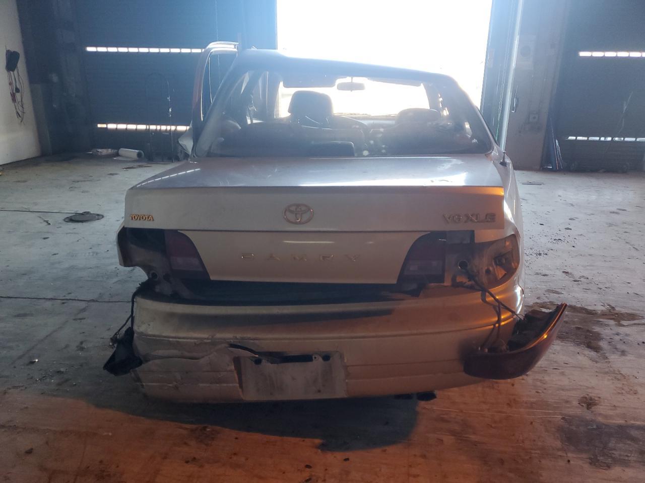 1995 TOYOTA CAMRY