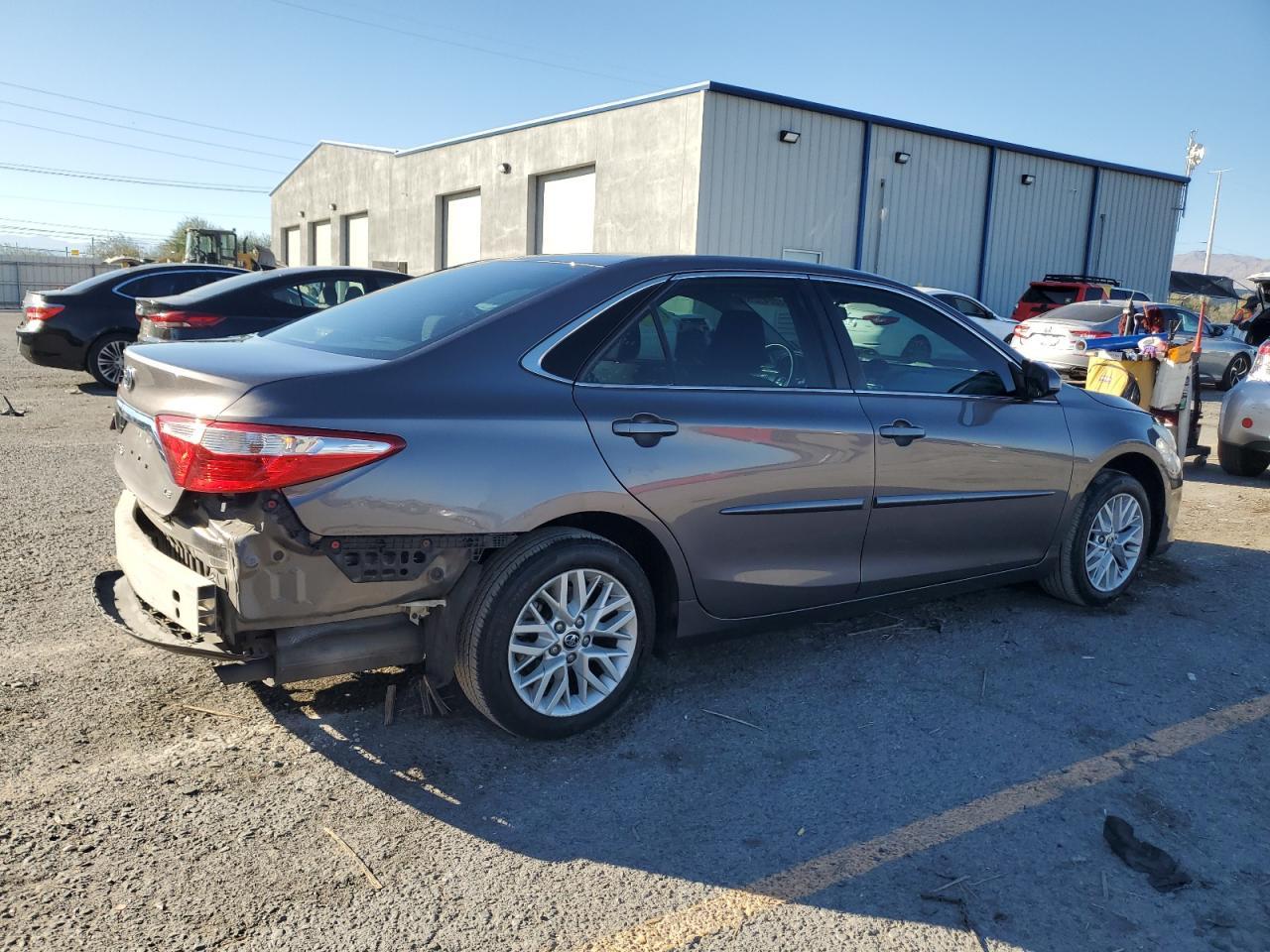 2016 TOYOTA CAMRY