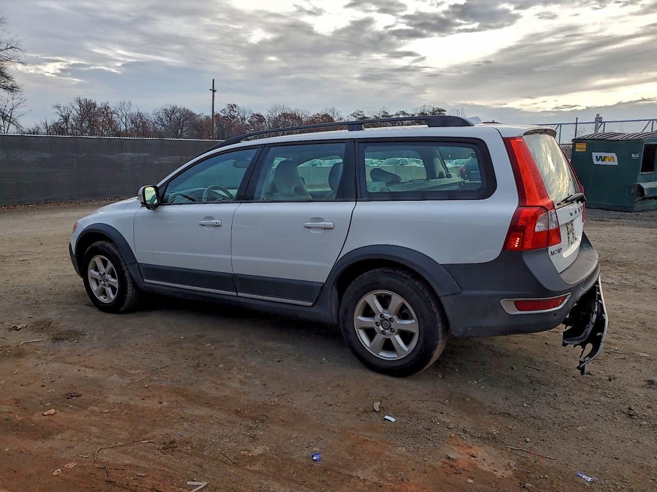 2008 VOLVO XC70