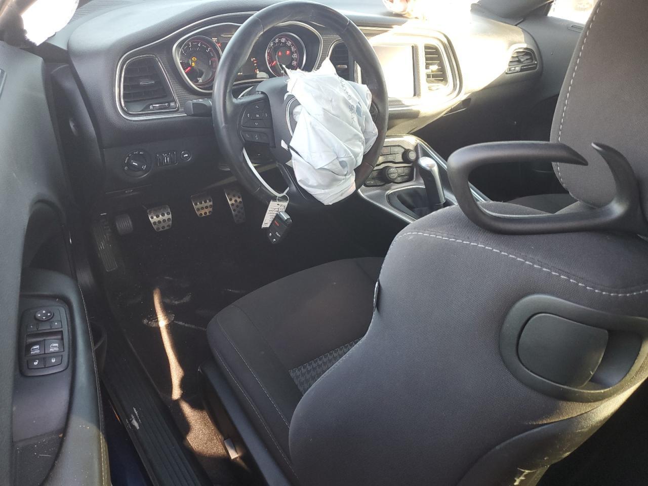2017 DODGE Challenger