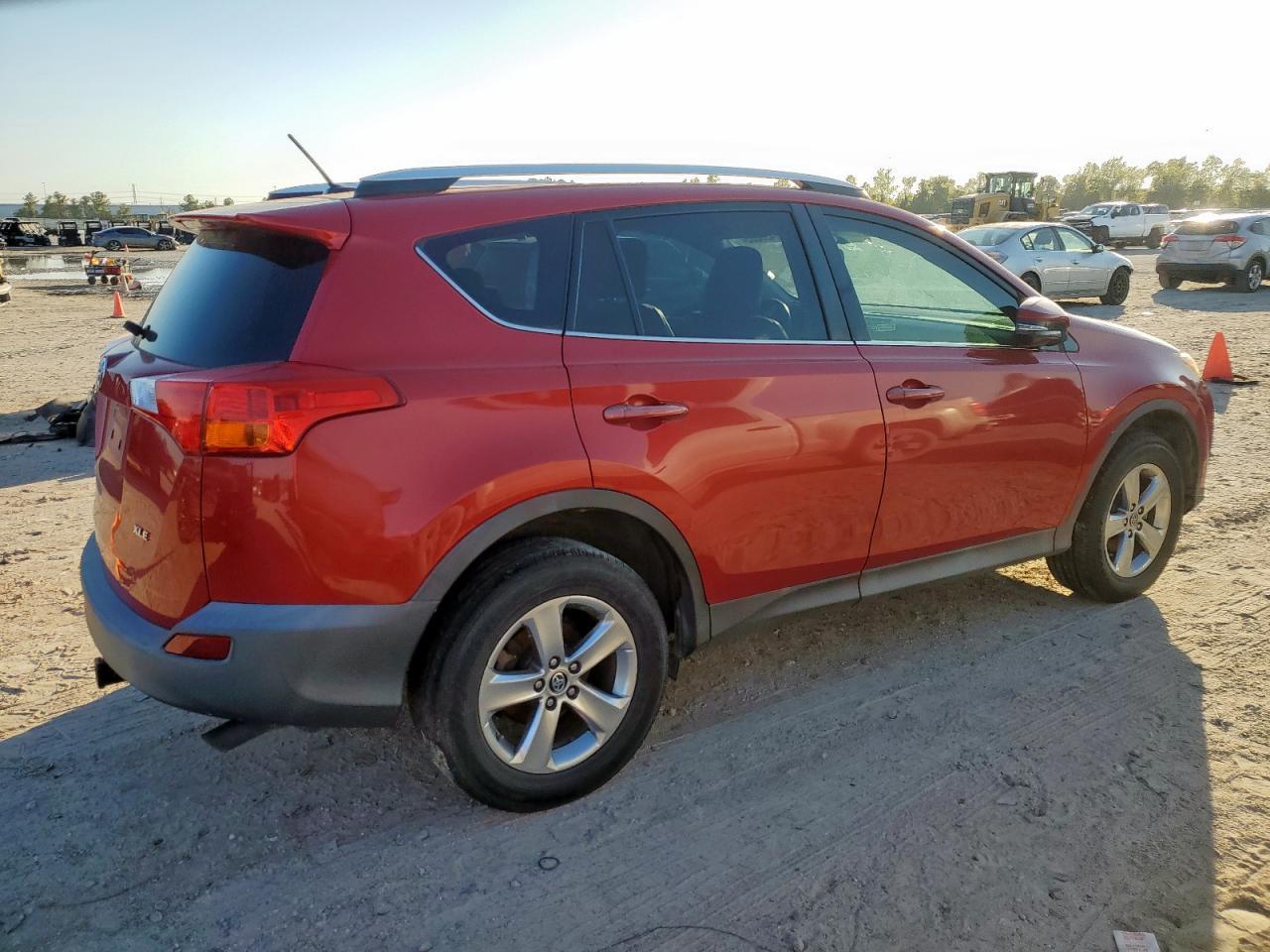 2015 TOYOTA RAV4