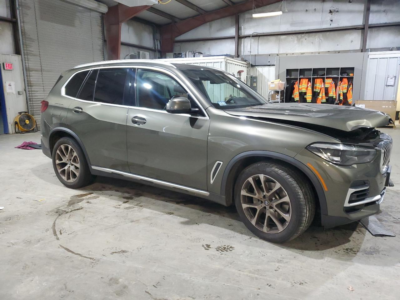 2022 BMW X5