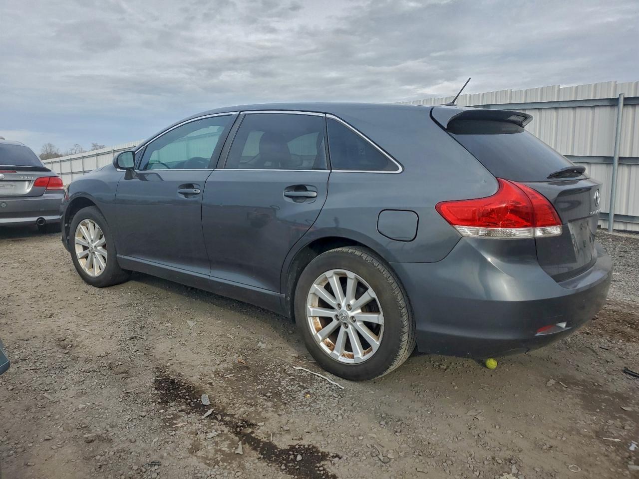 2012 TOYOTA VENZA