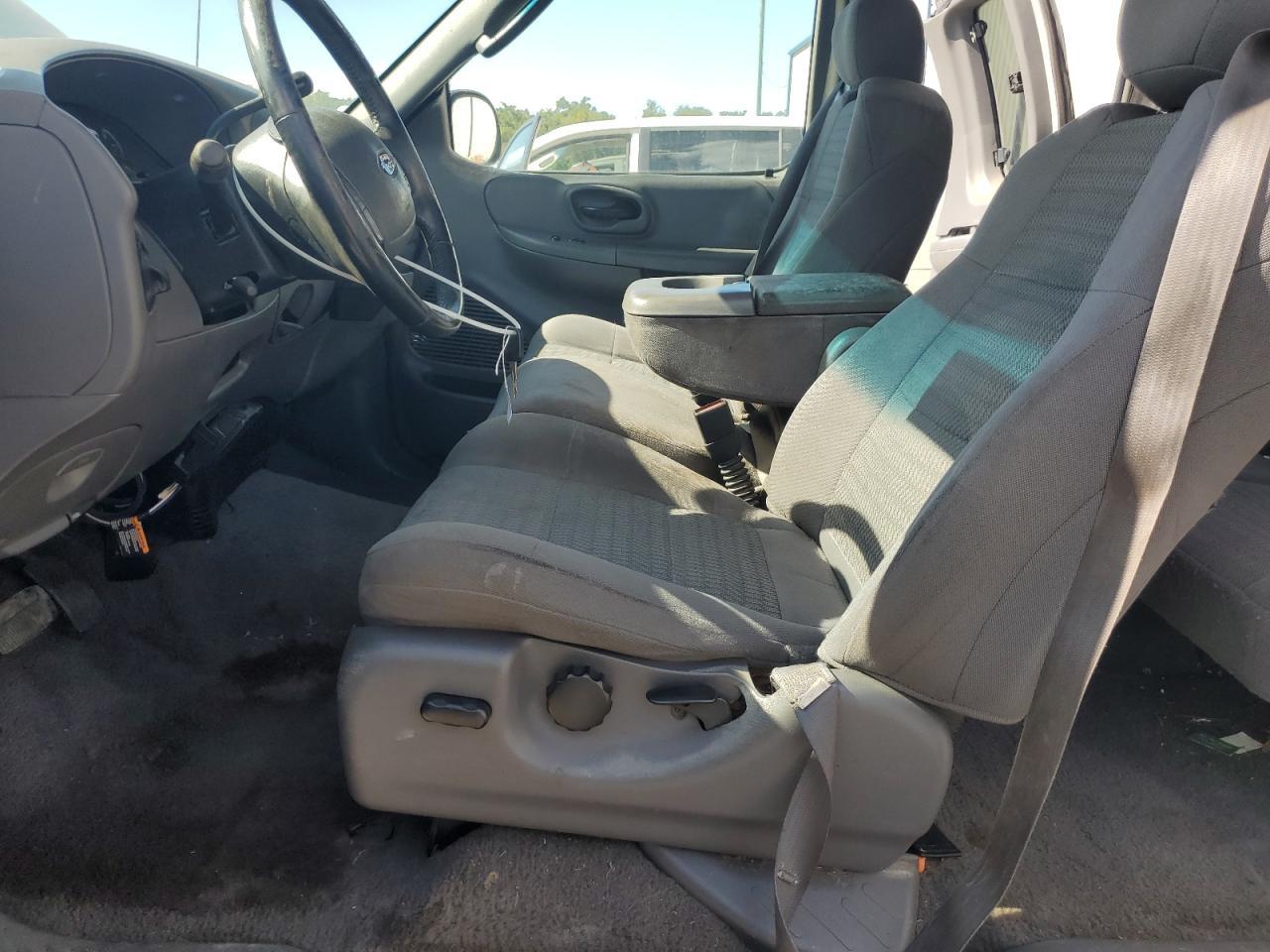 2003 FORD F-150