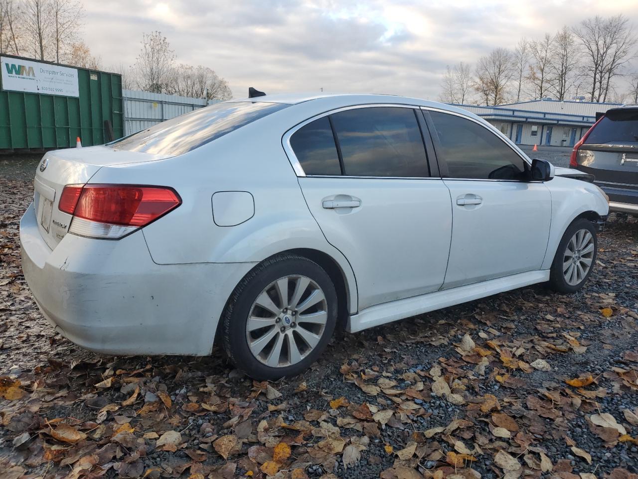 2012 SUBARU Legacy