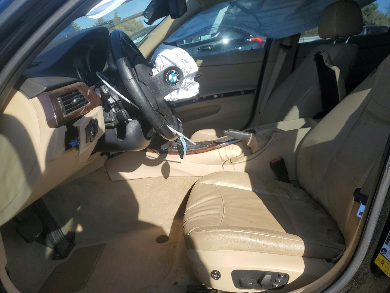 2011 BMW 3 SERIES
