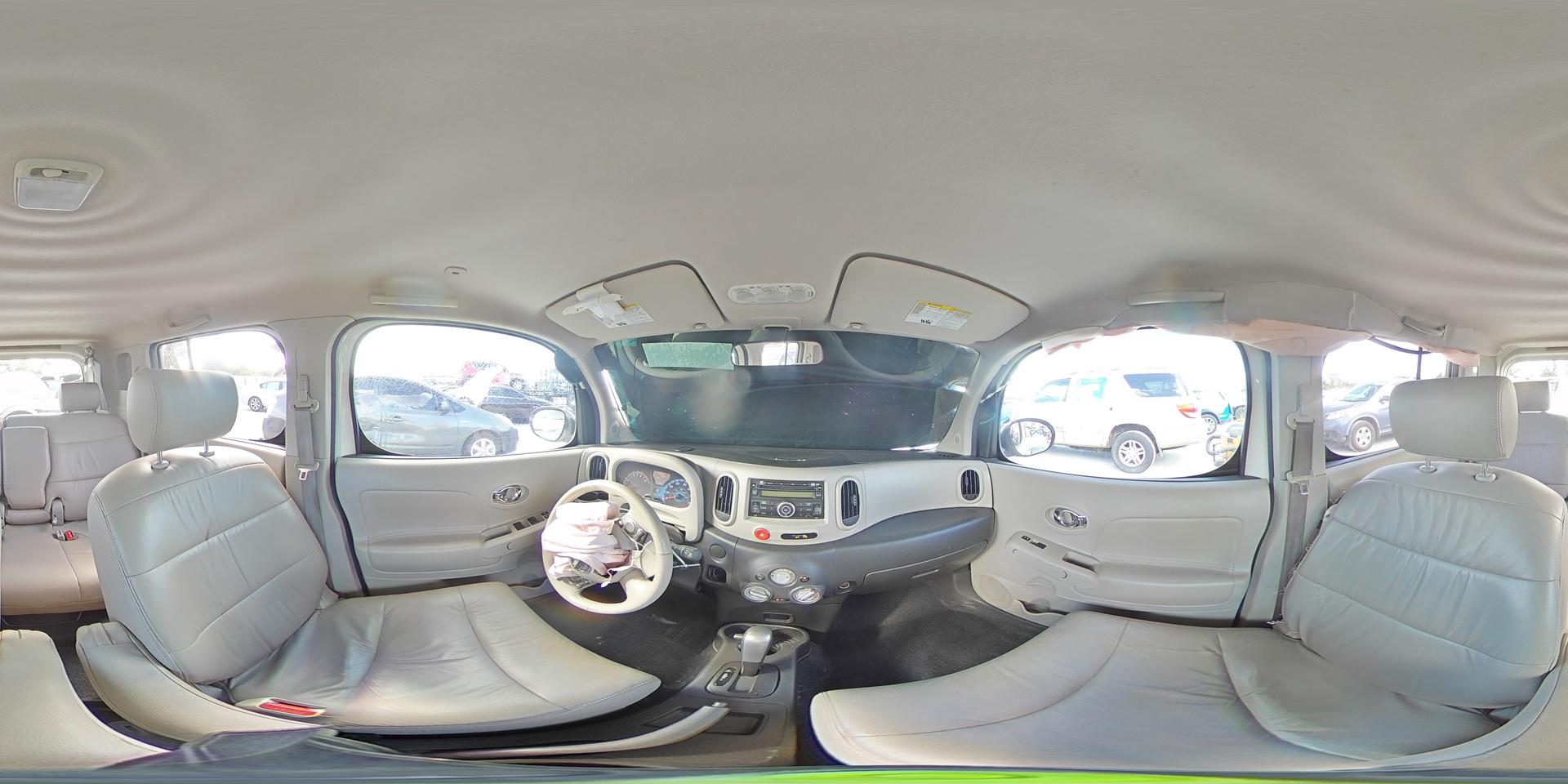 2014 NISSAN CUBE