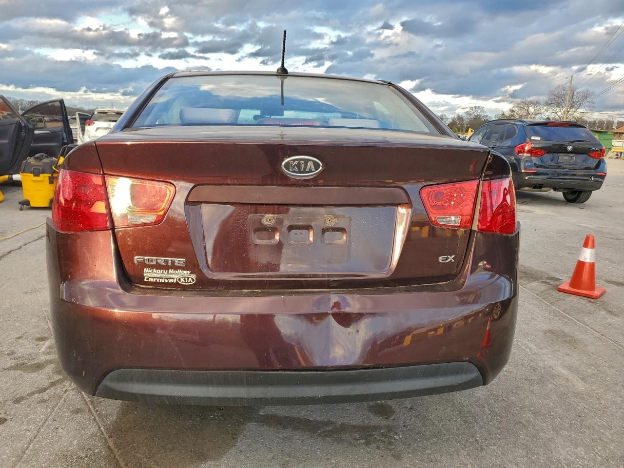 2011 KIA FORTE