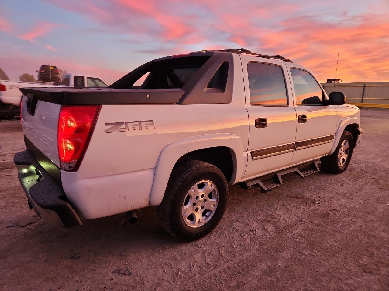 2005 CHEVROLET Avalanche
