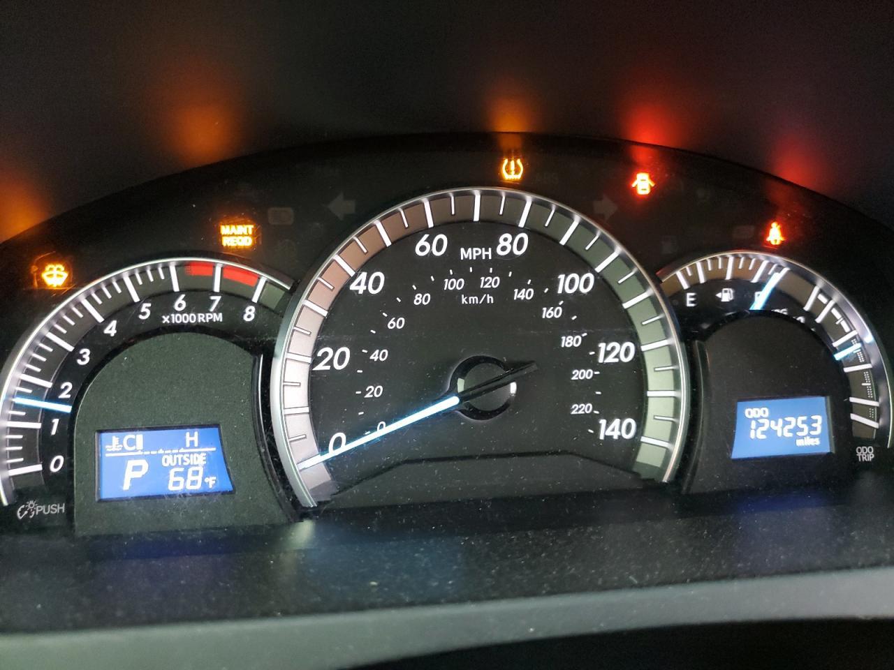 2013 TOYOTA CAMRY