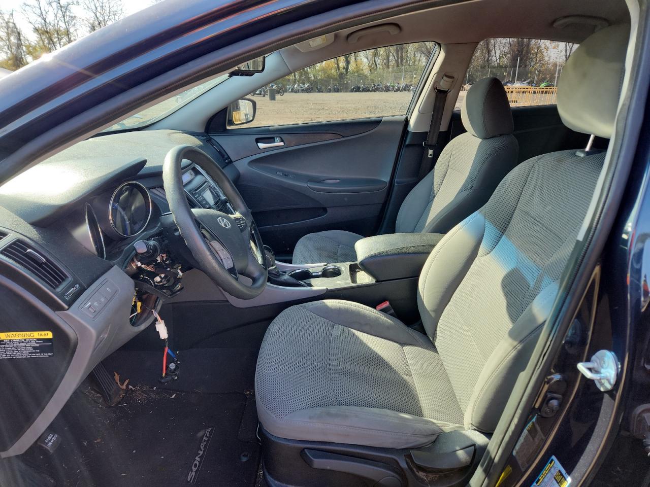 2013 HYUNDAI SONATA