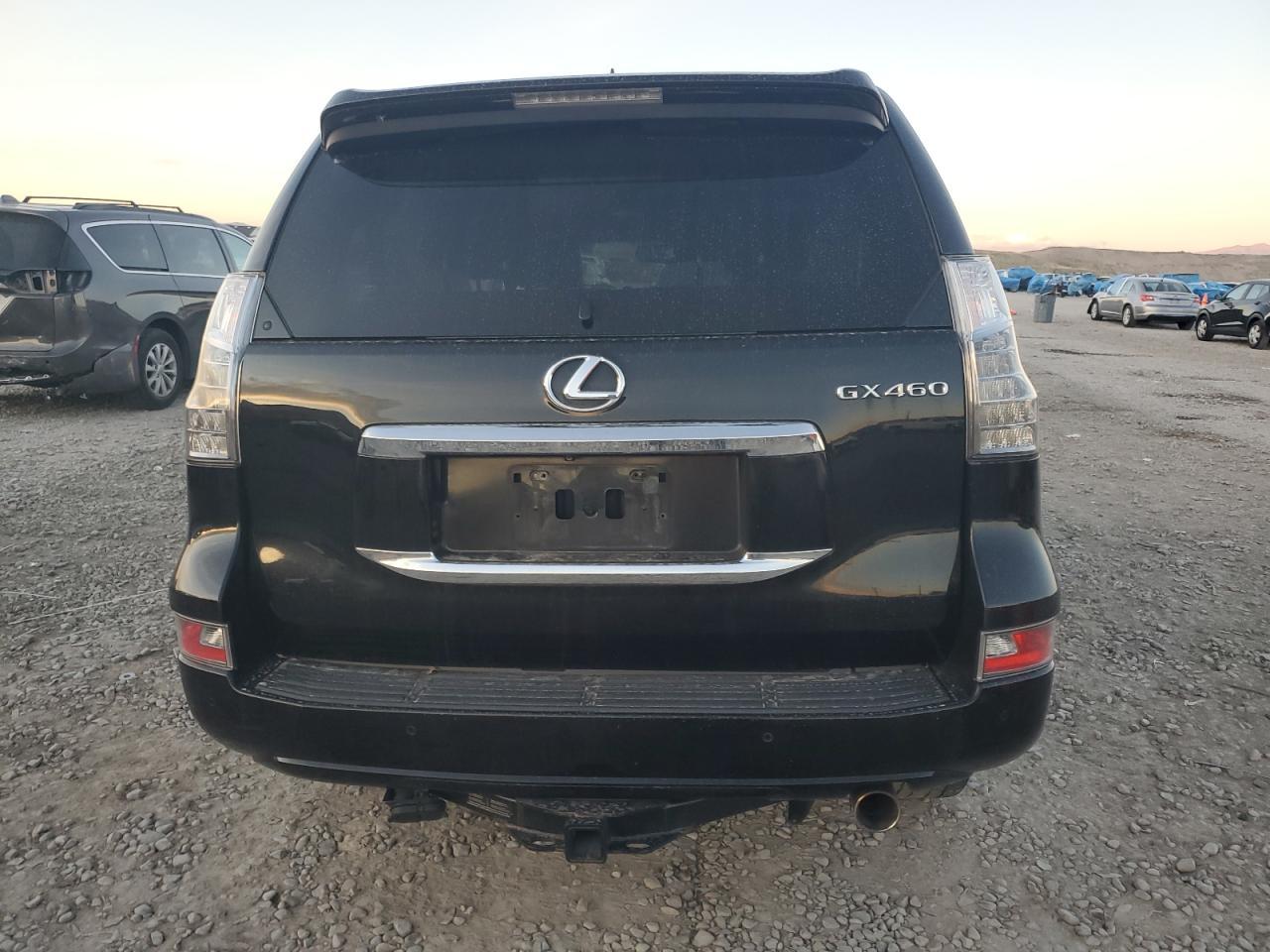 2017 LEXUS GX 460