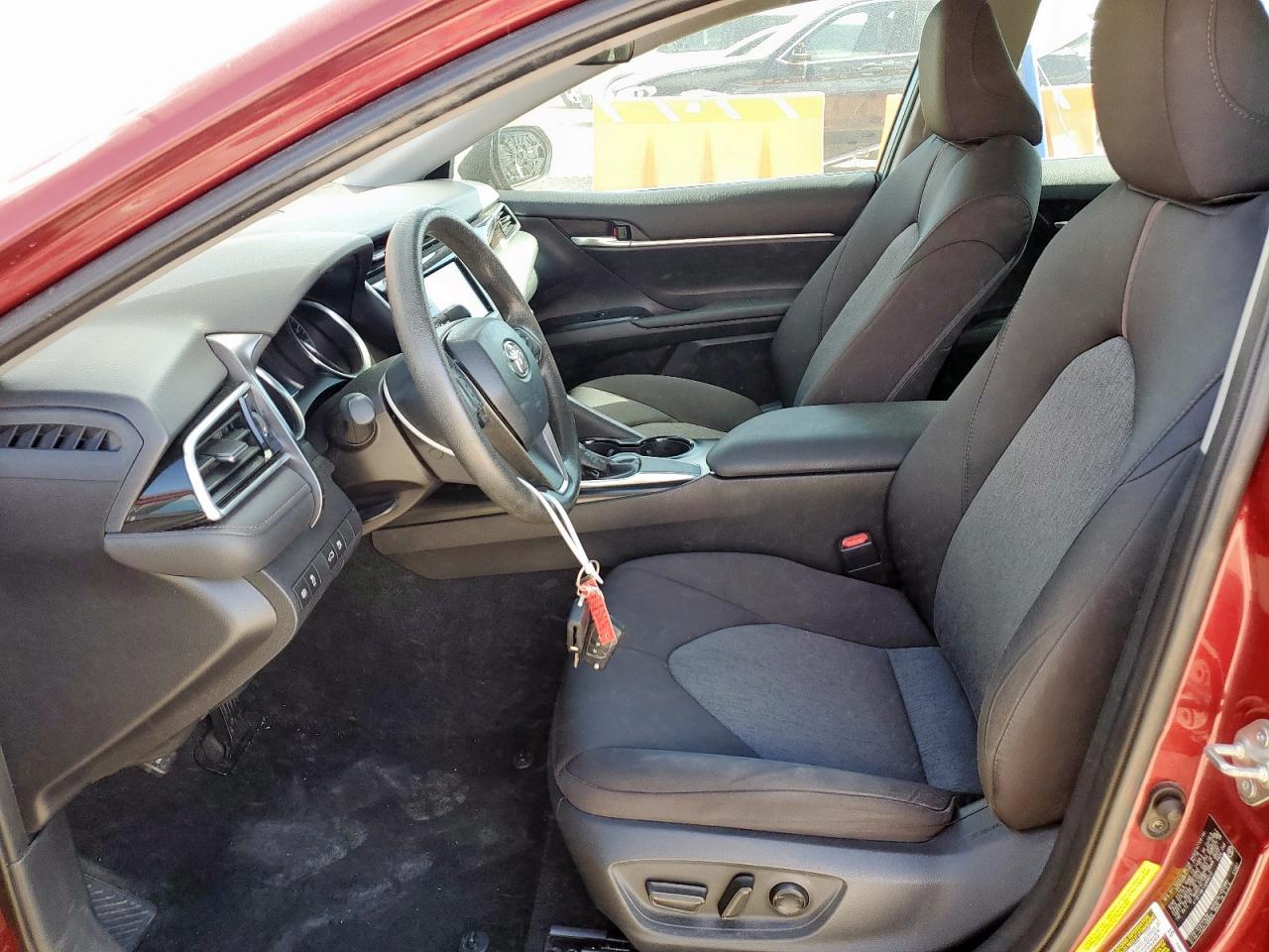 2018 TOYOTA CAMRY