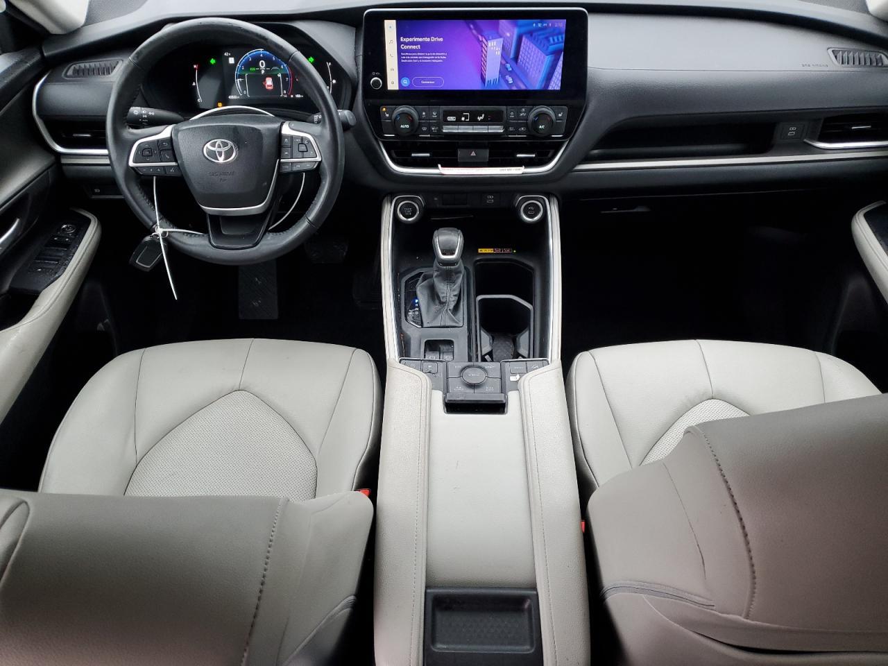 2024 TOYOTA HIGHLANDER