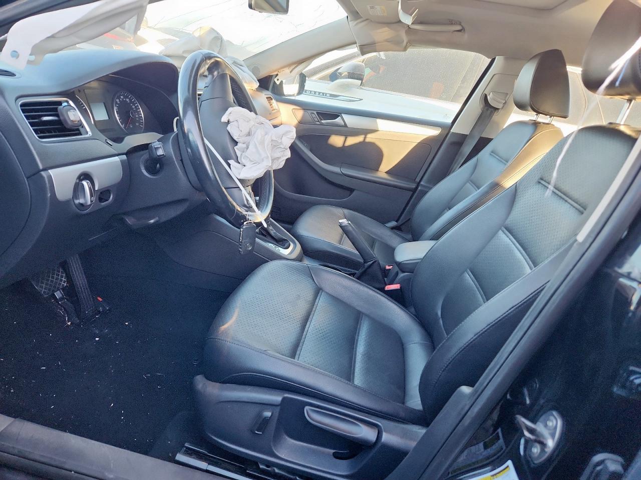 2014 VOLKSWAGEN JETTA