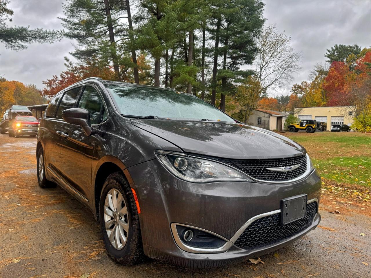 2019 CHRYSLER Pacifica