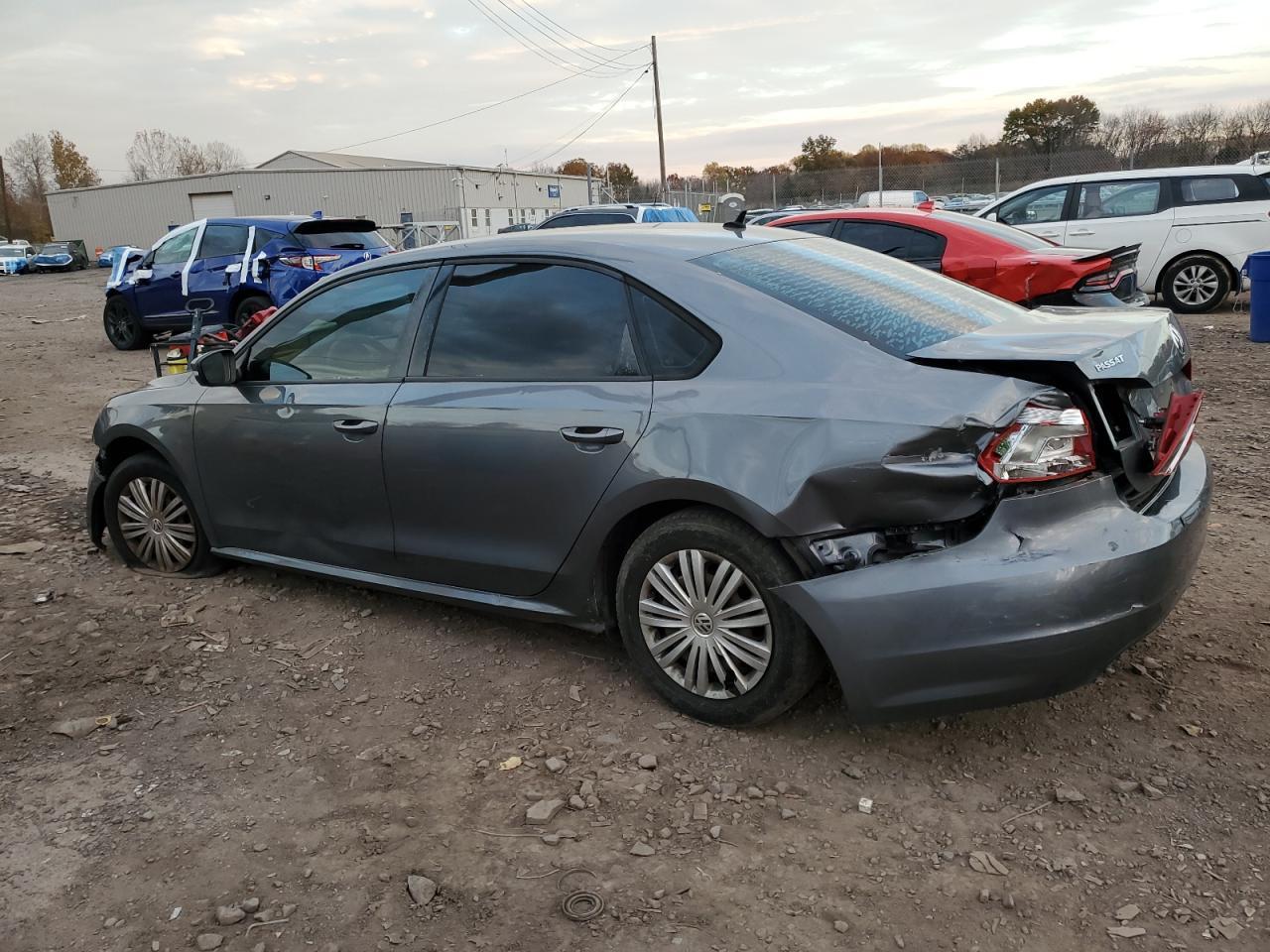 2014 VOLKSWAGEN Passat