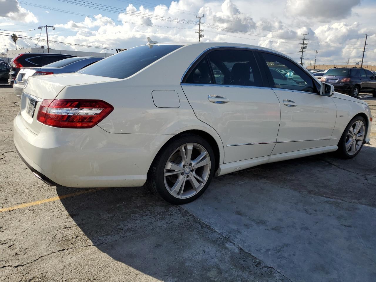2012 MERCEDES-BENZ E-Class