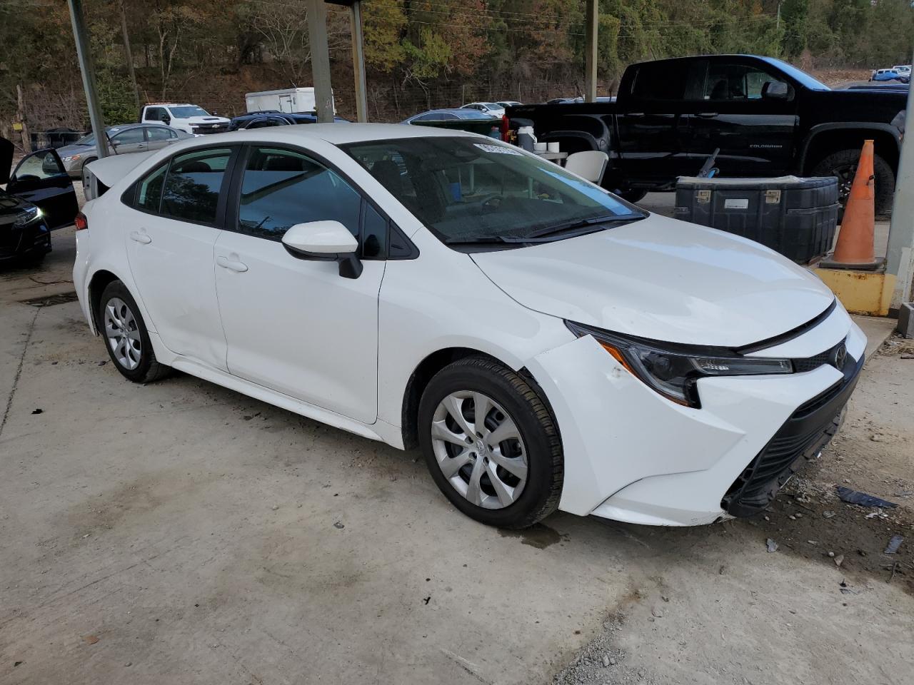 2024 TOYOTA COROLLA