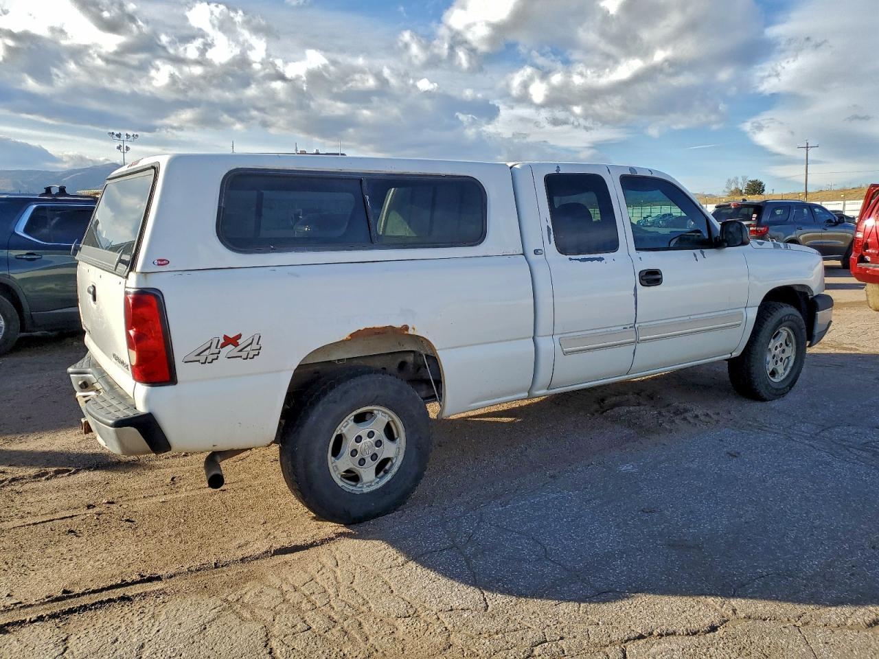 2004 CHEVROLET Silverado
