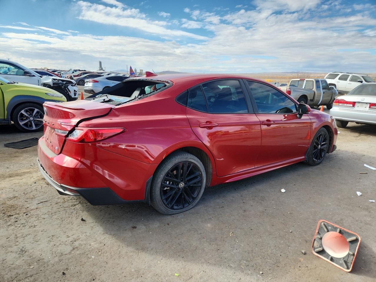 2025 TOYOTA CAMRY