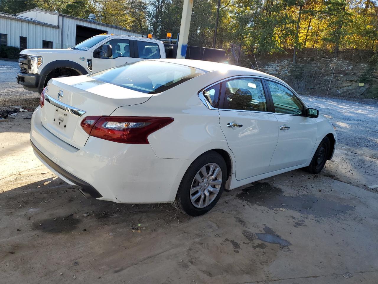 2018 NISSAN ALTIMA