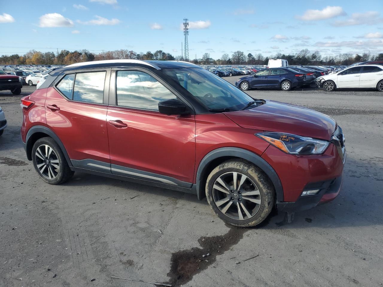 2018 NISSAN KICKS