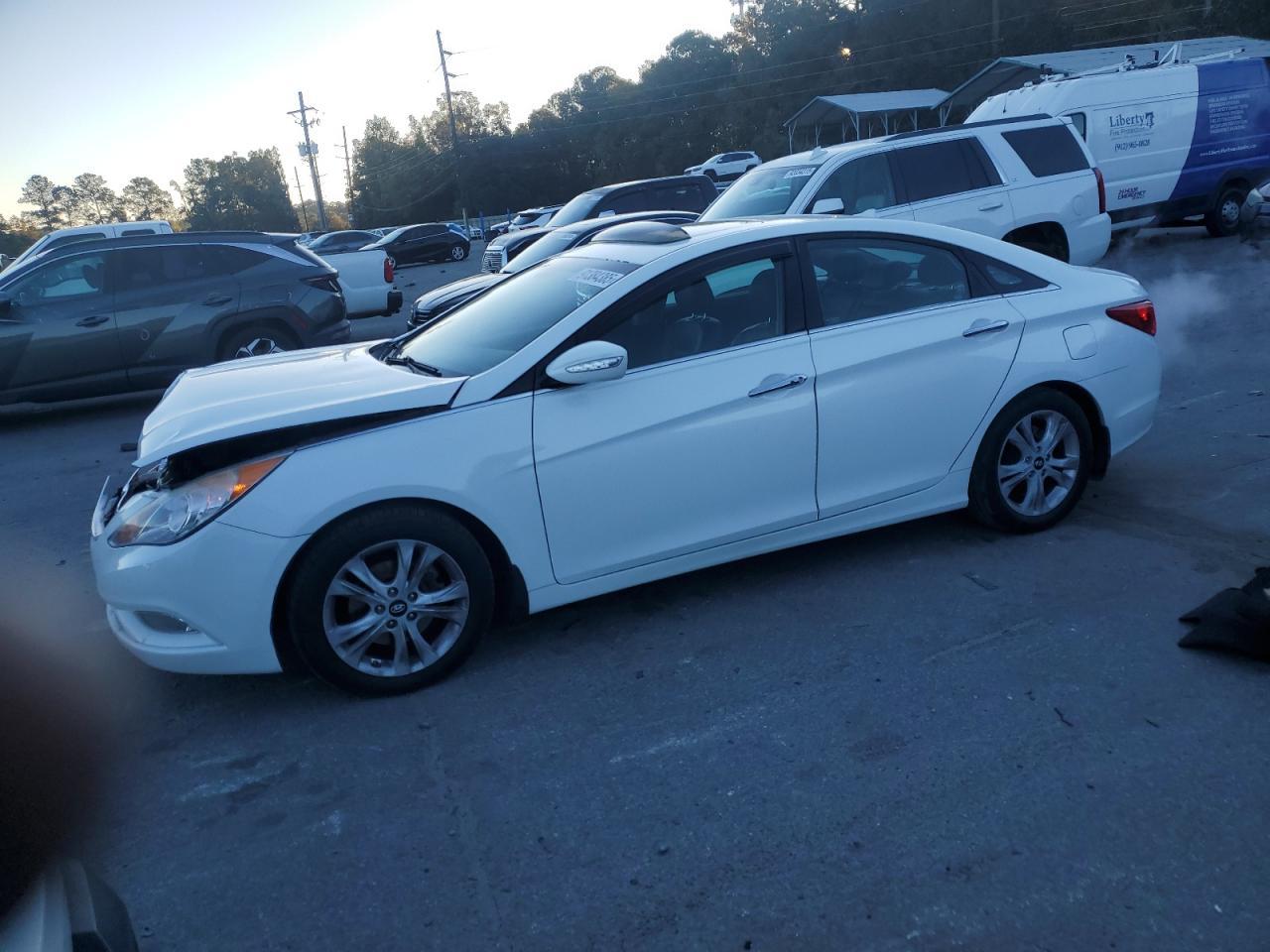 2013 HYUNDAI SONATA
