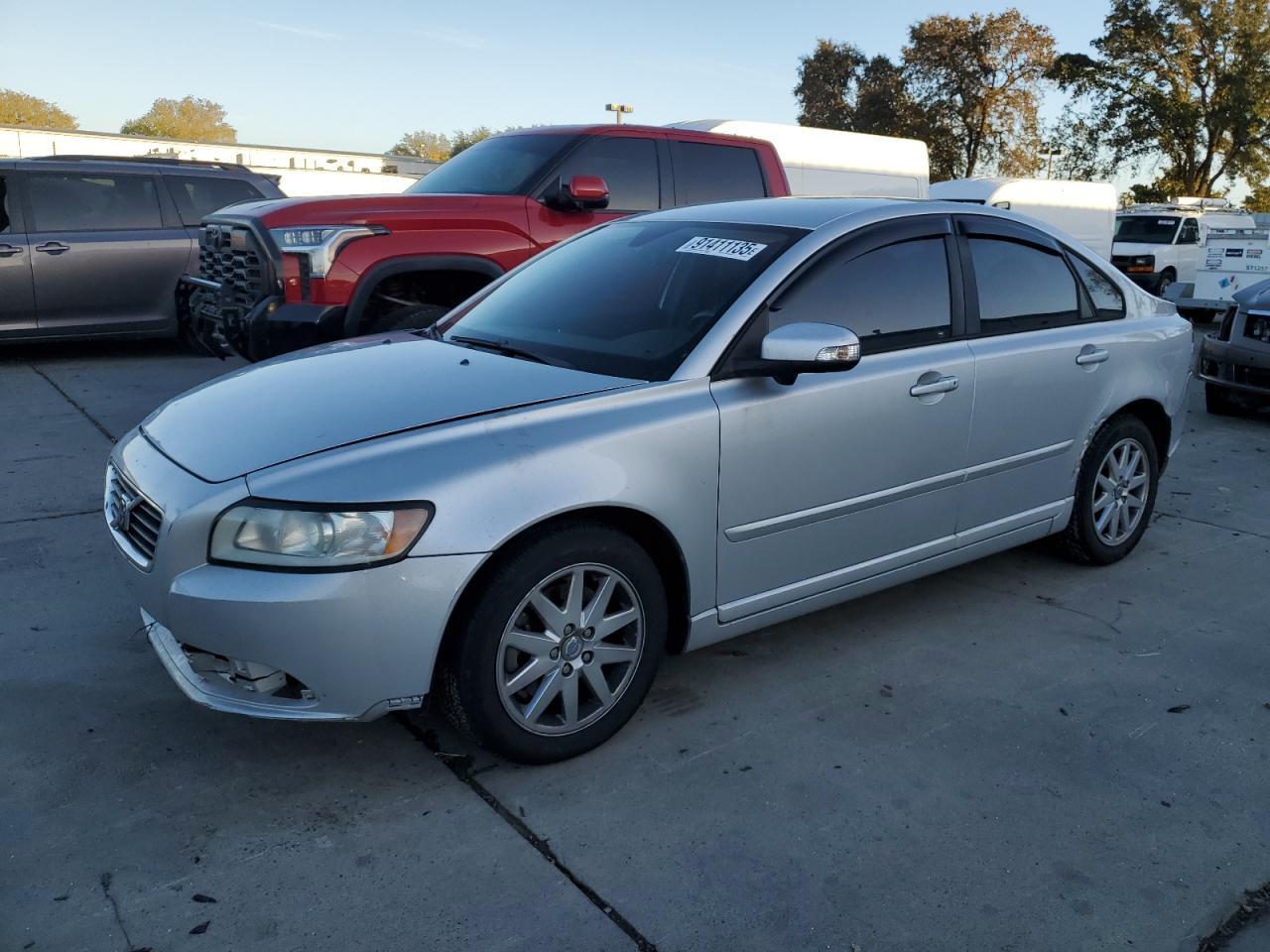 2009 VOLVO S40