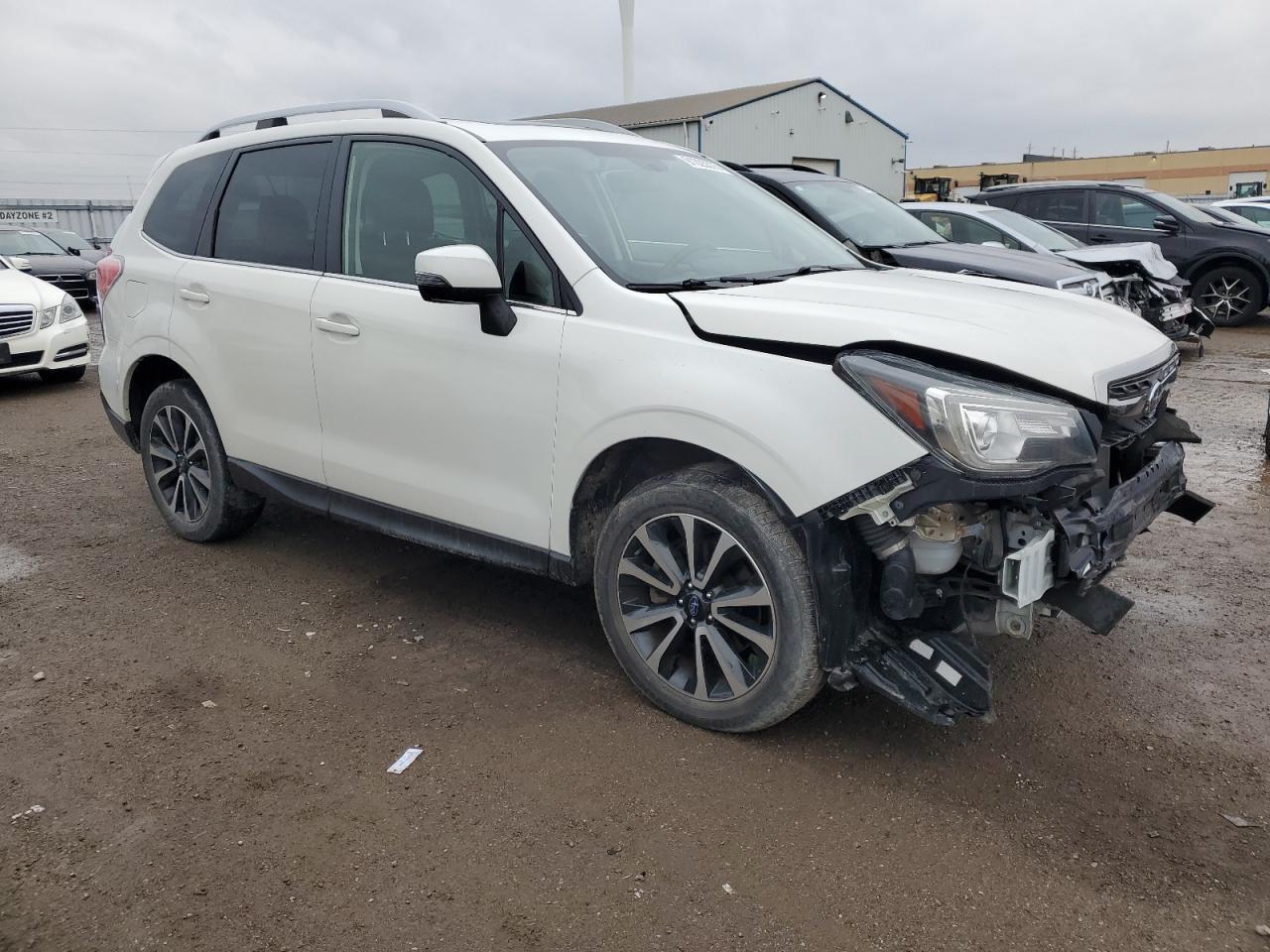 2018 SUBARU FORESTER