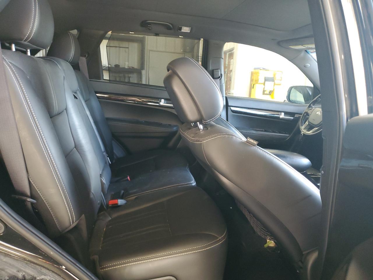 2014 KIA SORENTO