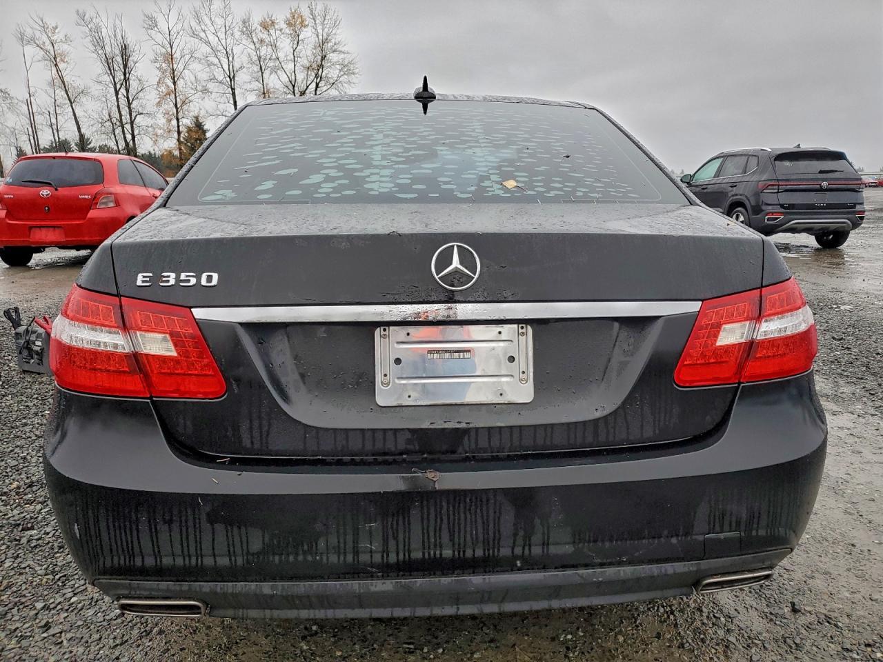 2011 MERCEDES-BENZ E-Class