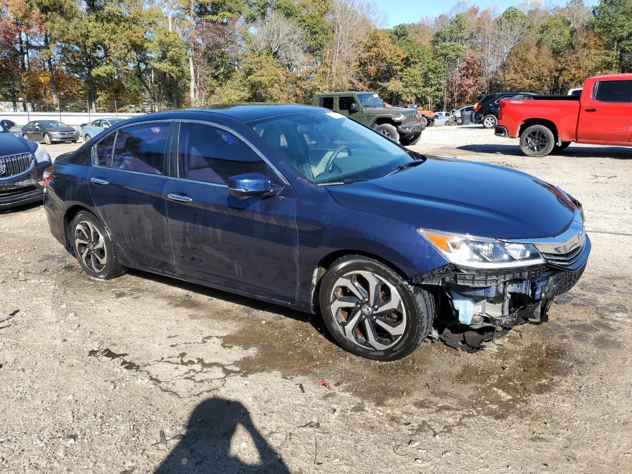 2017 HONDA ACCORD