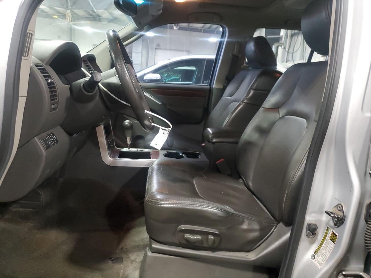 2010 NISSAN PATHFINDER