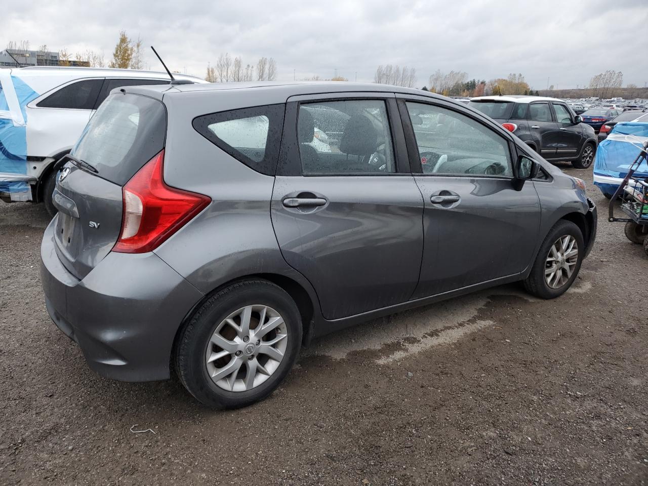 2017 NISSAN Versa Note