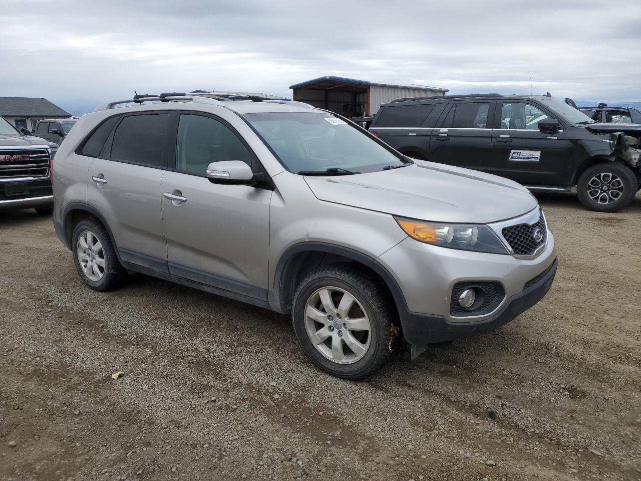 2013 KIA SORENTO