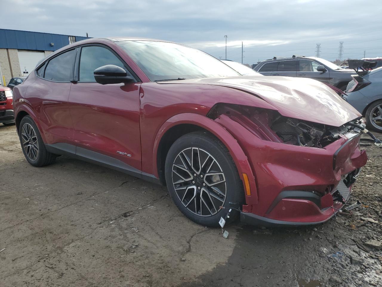 2025 FORD Mustang Mach-E