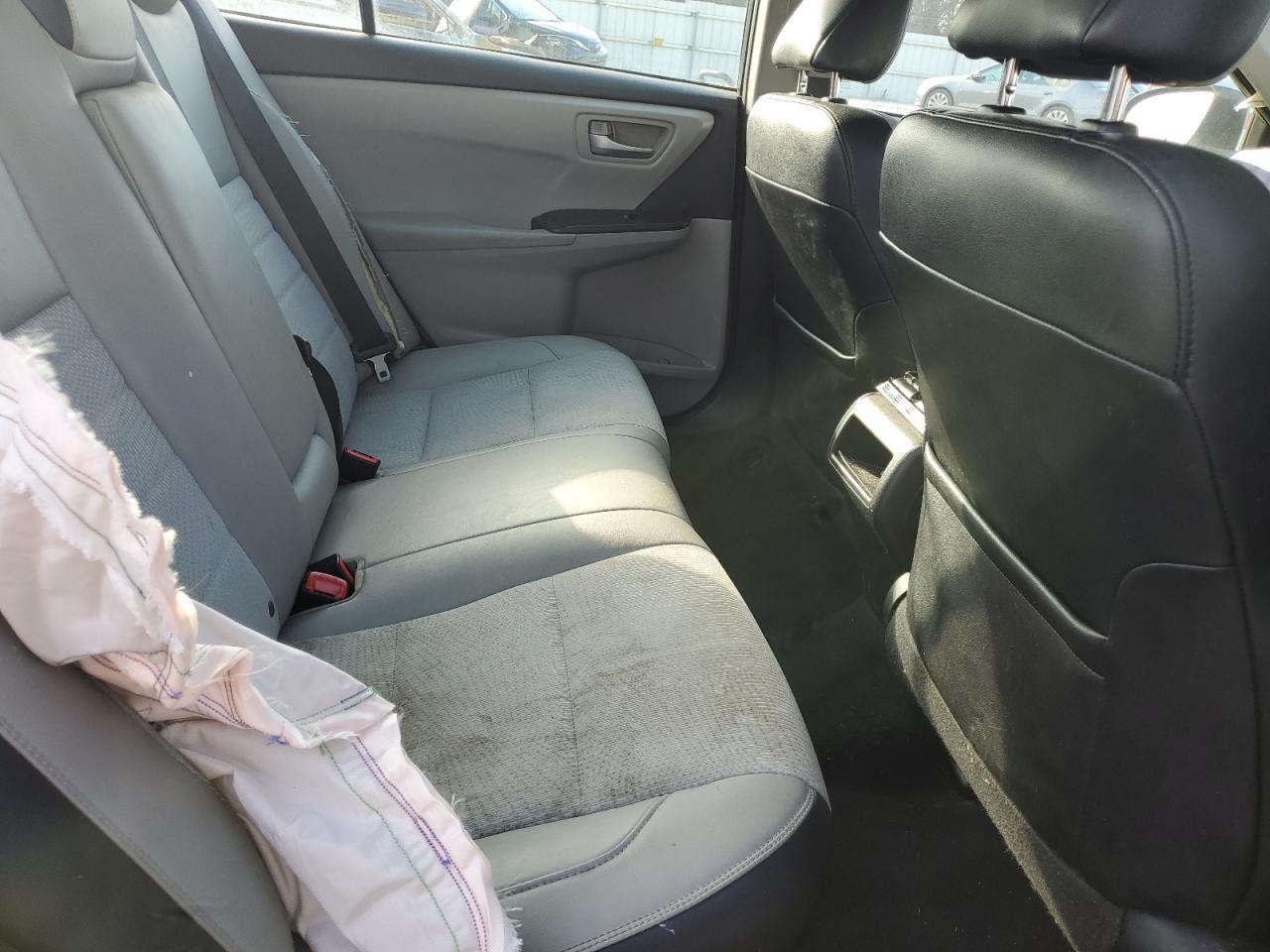 2017 TOYOTA CAMRY